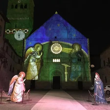 Incantevole In Pieno Centro Storico Asís