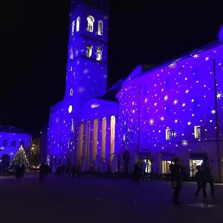 Apartamento Incantevole In Pieno Centro Storico Assisi